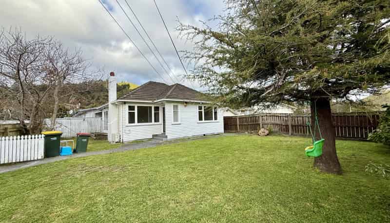 19 Wood Street, Wainuiomata