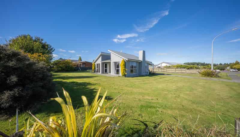 25 Pop Andrew Drive, Te Anau