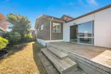 2/24 Neal Avenue, Glenfield