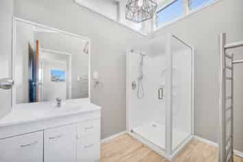 2/24 Neal Avenue, Glenfield