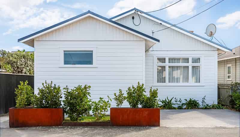 35 Strathavon Road, Miramar