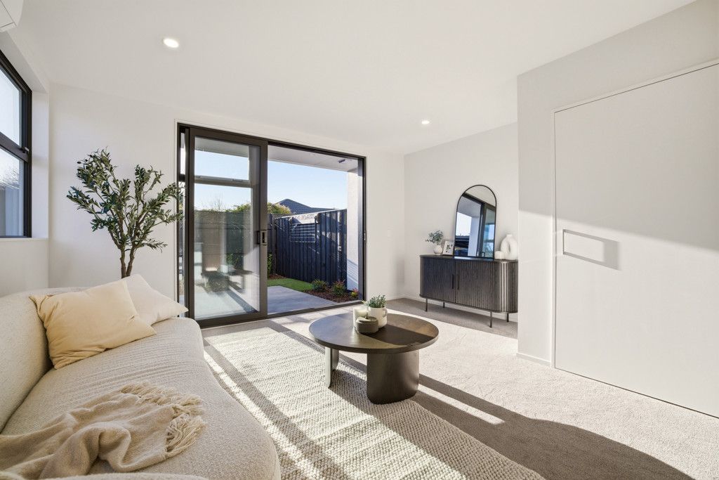 Eight Brand-New Units - Smart Investment! - Aanzicht 4