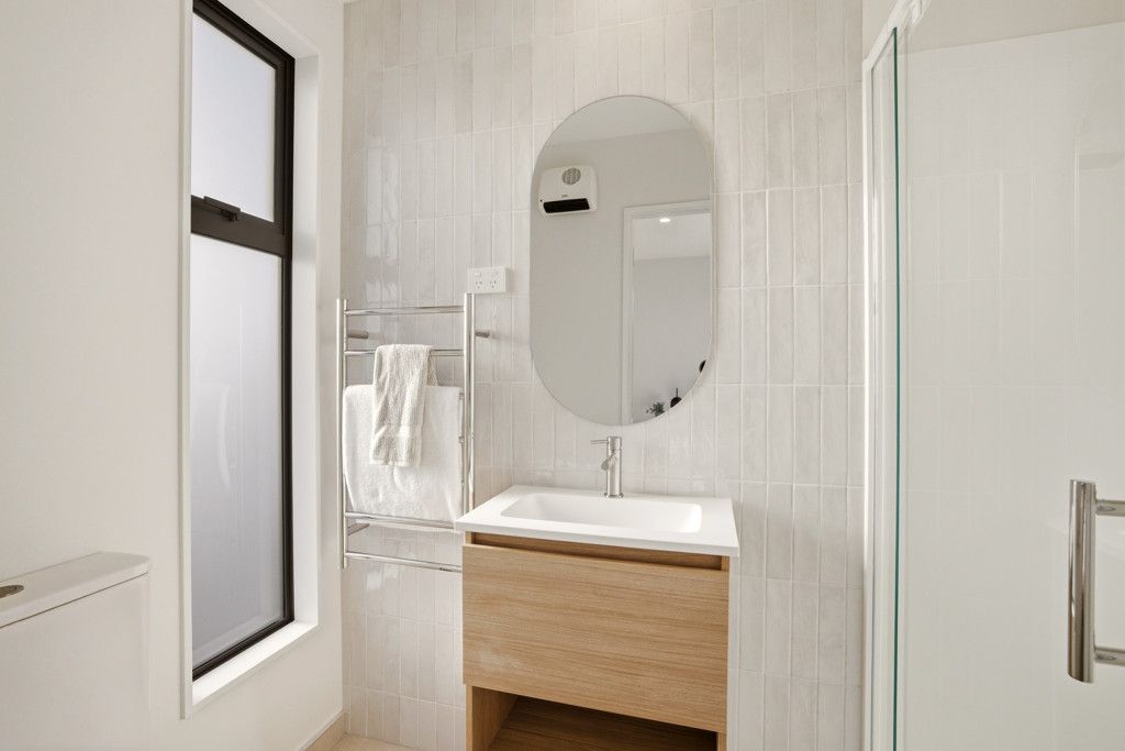 Eight Brand-New Units - Smart Investment! - Meer