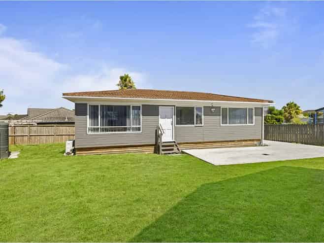 3A Zurich Place, Weymouth
