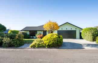 3 William Palmer Place, Brightwater