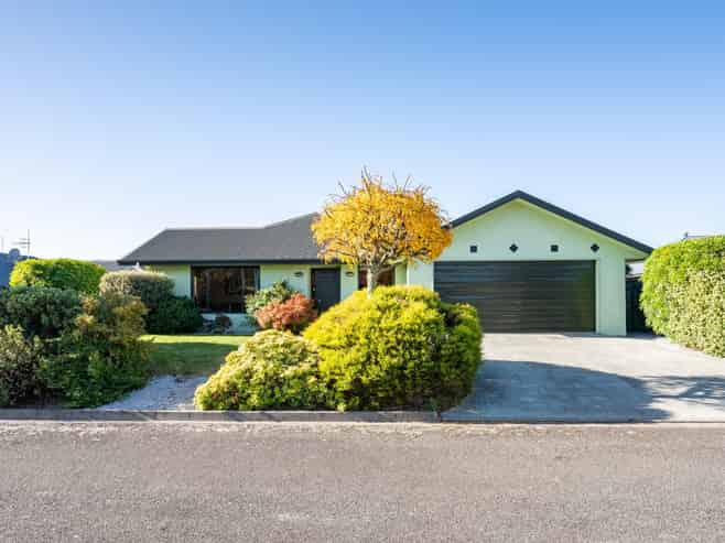 3 William Palmer Place, Brightwater