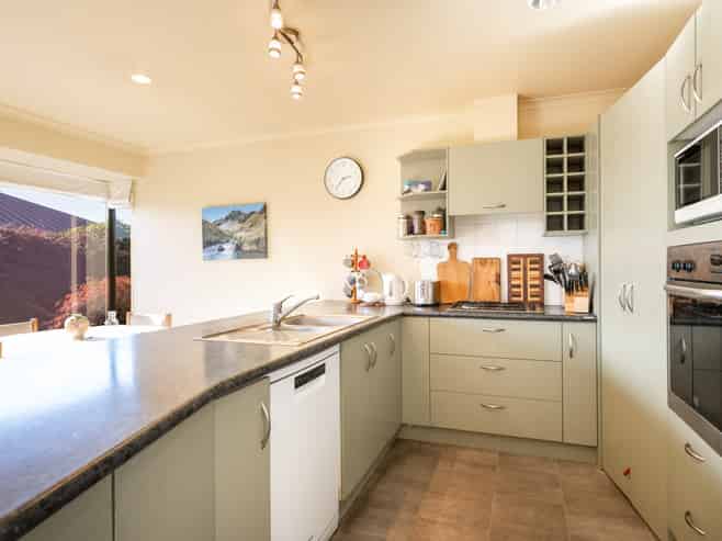 3 William Palmer Place, Brightwater