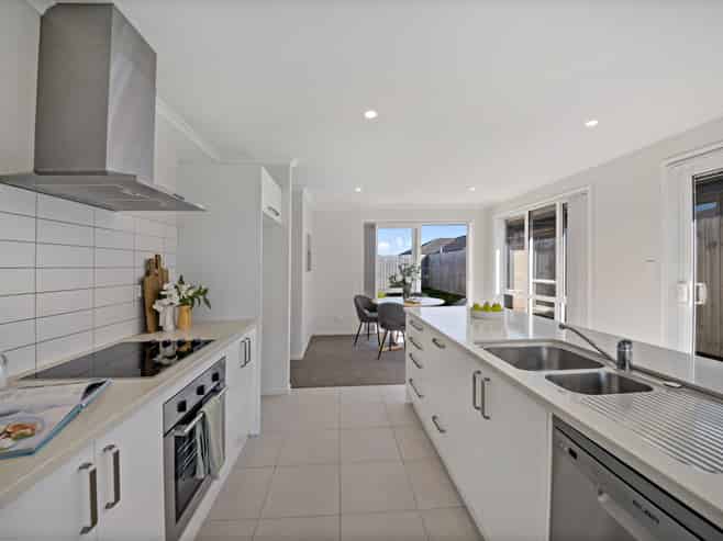 17 Parton Road, Pukekohe