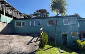 1/2 Karapiti Place, Glen Eden