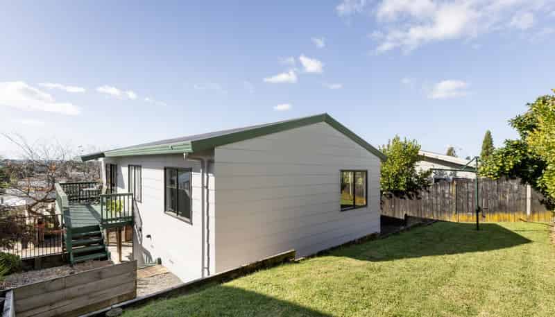 40B Anne Road, Bellevue