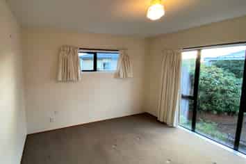 2/16 Milton Street, Somerfield