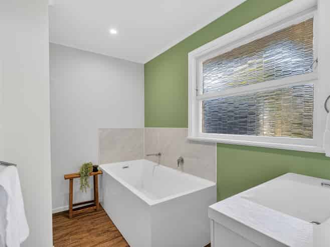 102 Mount View Road, Melville