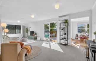 102 Mount View Road, Melville