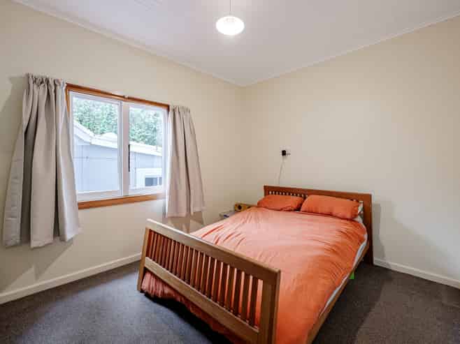 40 Shakespeare Road, Bluff Hill