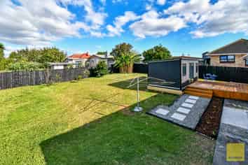 9 Capstick Road, Otara