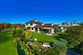 32 Ben Nevis Drive, Broomfield