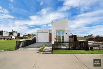 24 Te Taiheke Road, Karaka