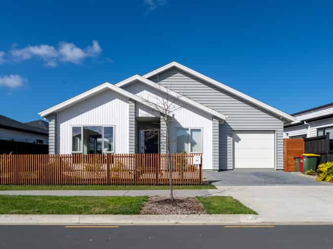 34 Tipu Crescent, Milldale