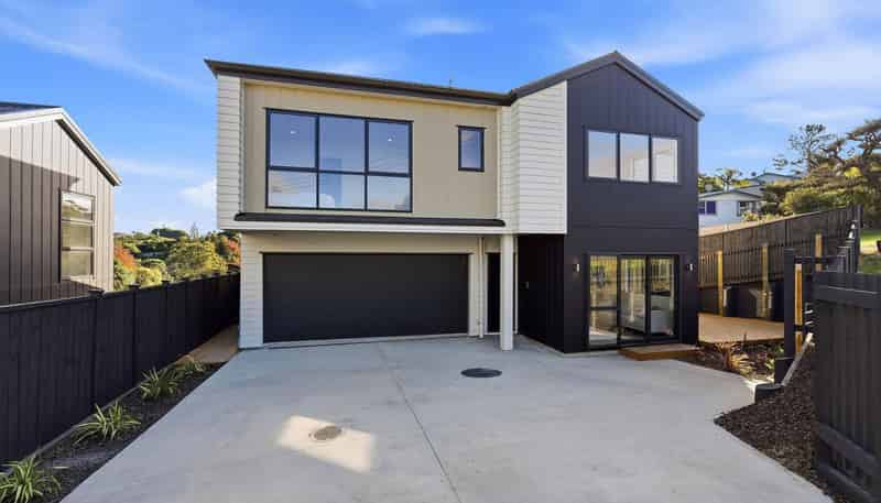 4/7 Sycamore Drive, Sunnynook