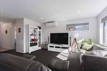 24 Weka Street, Oxford