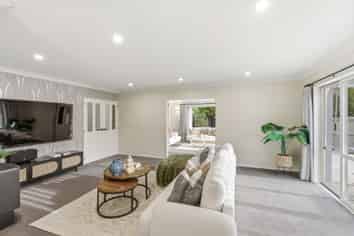 14 Harlech Mews, Avonhead