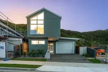 154 Silverstream Road, Crofton Downs
