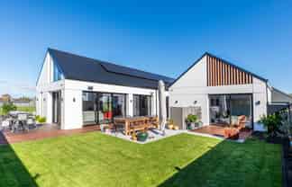 7 Hobbs Lane, Harewood