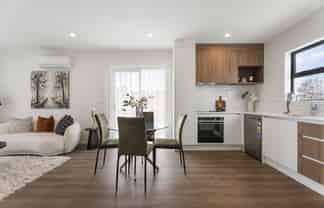 2-4 Moa Road, Point Chevalier