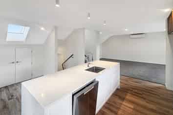 2/166 Chester Street East, Christchurch Central