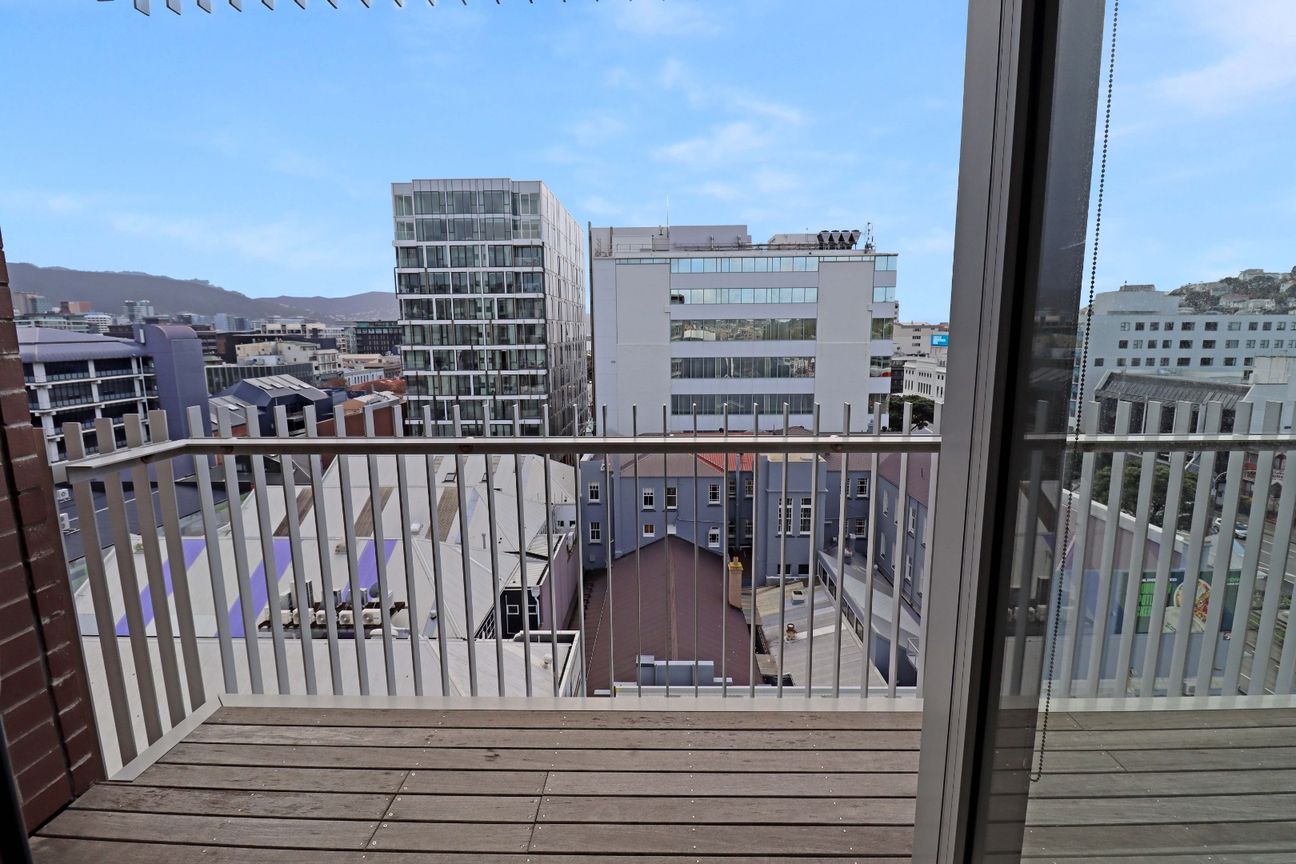 Superior Te Aro Apartment in the sought after Republic One Apartments - Widok 6