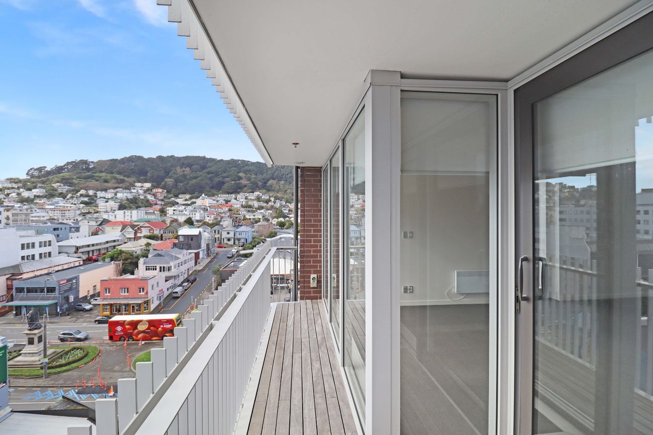 Superior Te Aro Apartment in the sought after Republic One Apartments - Widok 5