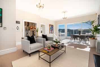 2 The Crescent, Roseneath