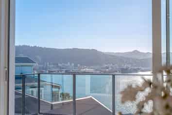 2 The Crescent, Roseneath