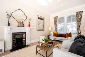 2 The Crescent, Roseneath