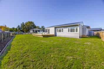 7D Lawrence Street, Otane