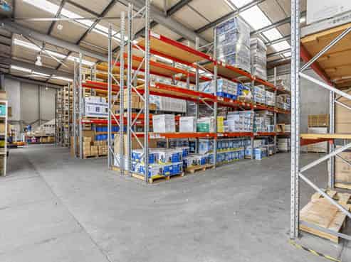 Quality industrial – secure yard