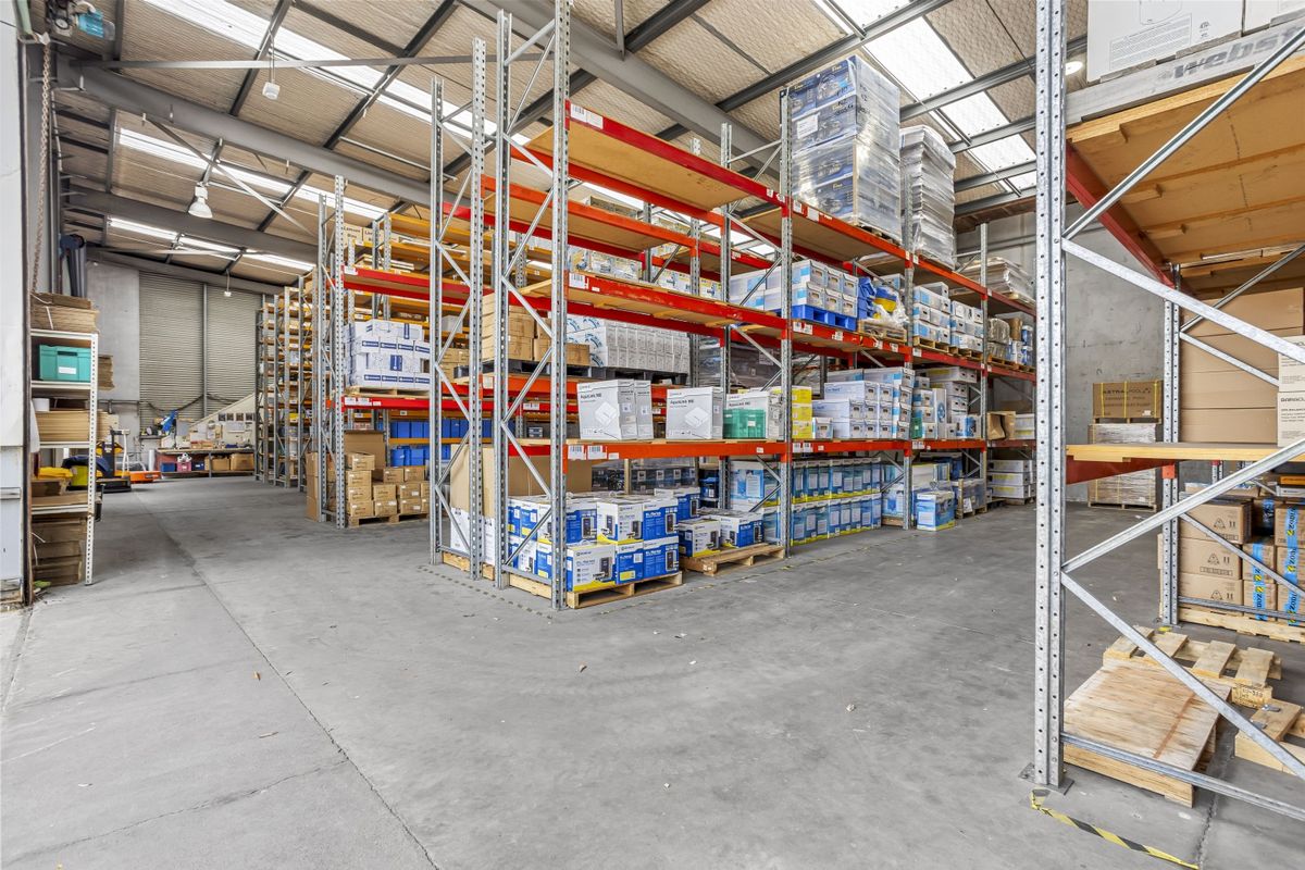 Quality industrial – secure yard – pohled 3