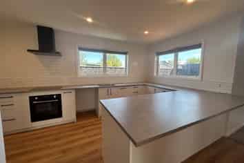2/57 Dundas Road, Sanson