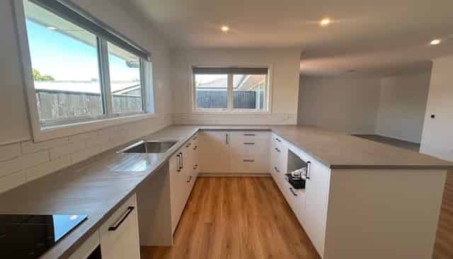 2/57 Dundas Road, Sanson