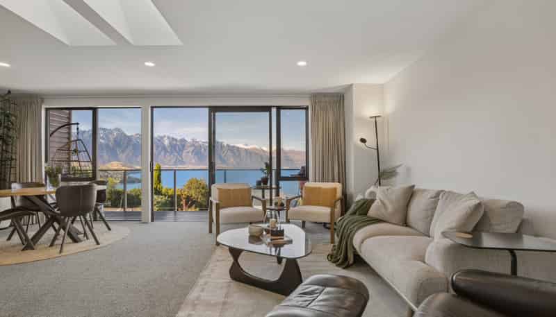 54C Wynyard Crescent, Fernhill