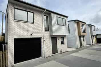 2/7 Peverill Crescent, Papatoetoe
