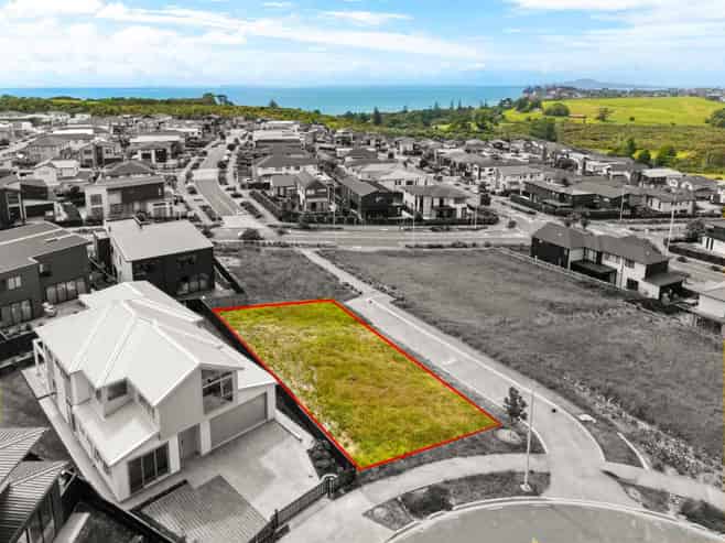 20 Waitai Close, Long Bay