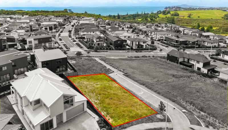 20 Waitai Close, Long Bay