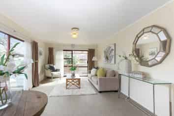 3/8 Rutland Road, Mount Wellington