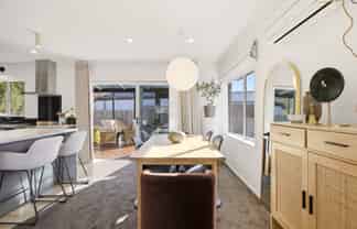 42 Trafford Street, HAREWOOD
