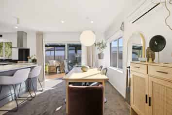 42 Trafford Street, HAREWOOD