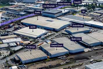 Penrose Warehouse and Yard | 2310 m2 + 672 m2