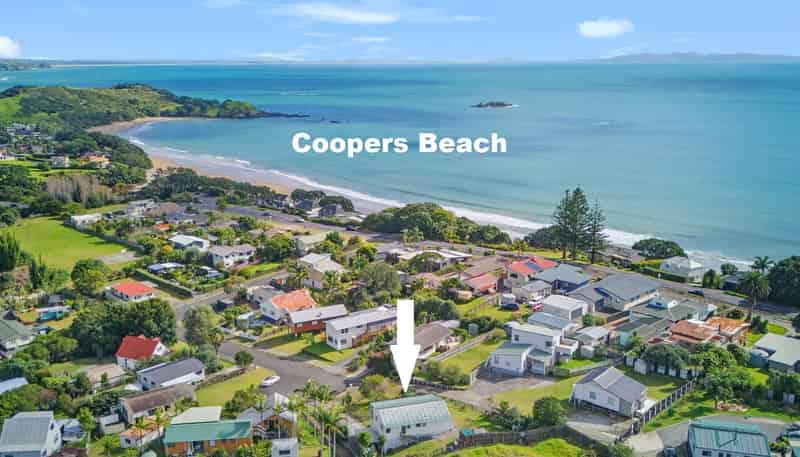 16 Seascape Lane, Coopers Beach