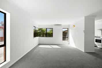 283B Peachgrove Road, Fairfield