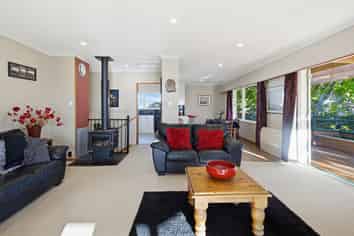 21 Rainbow Drive, Atawhai